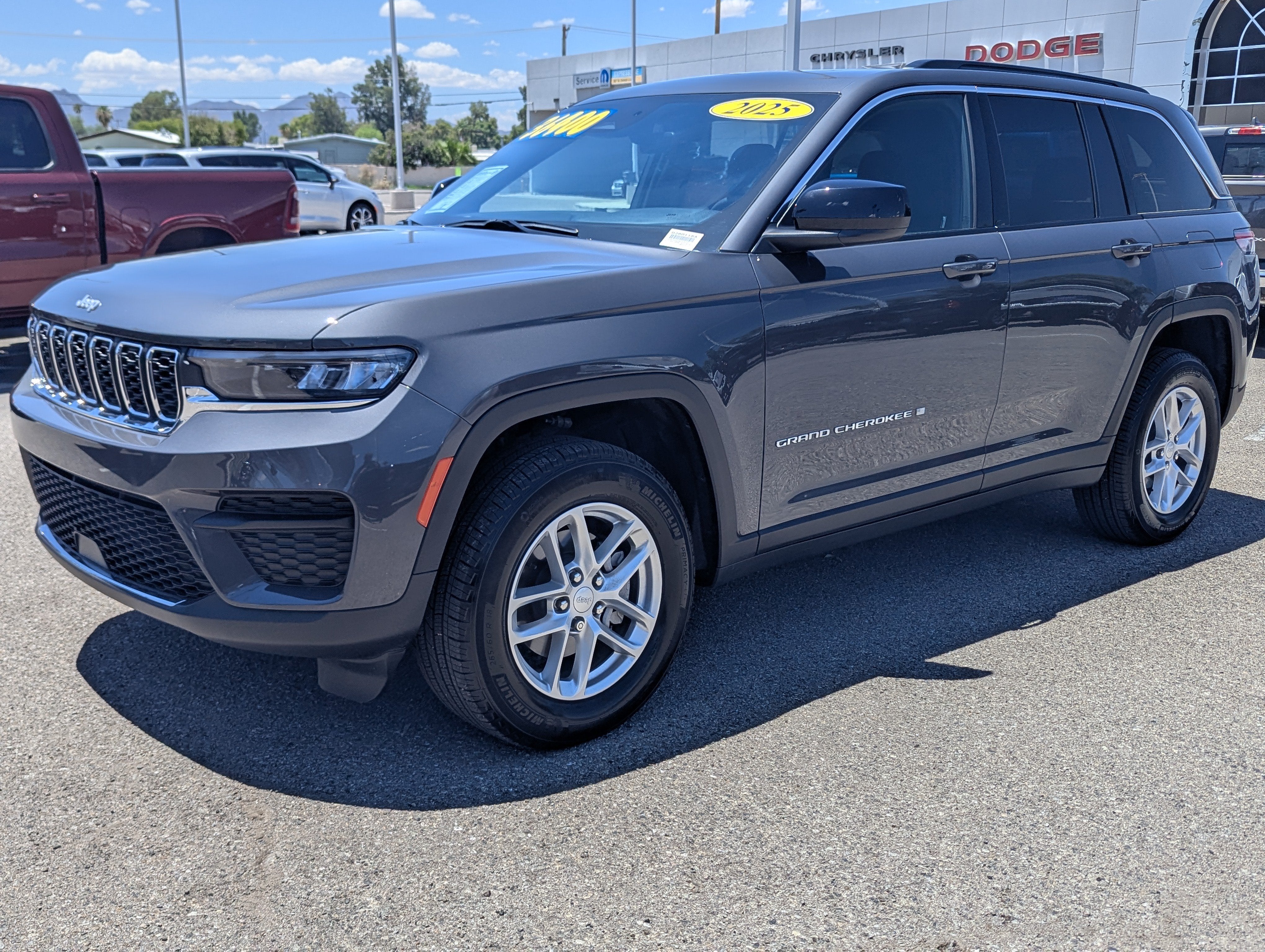2025 Jeep Grand Cherokee Laredo X