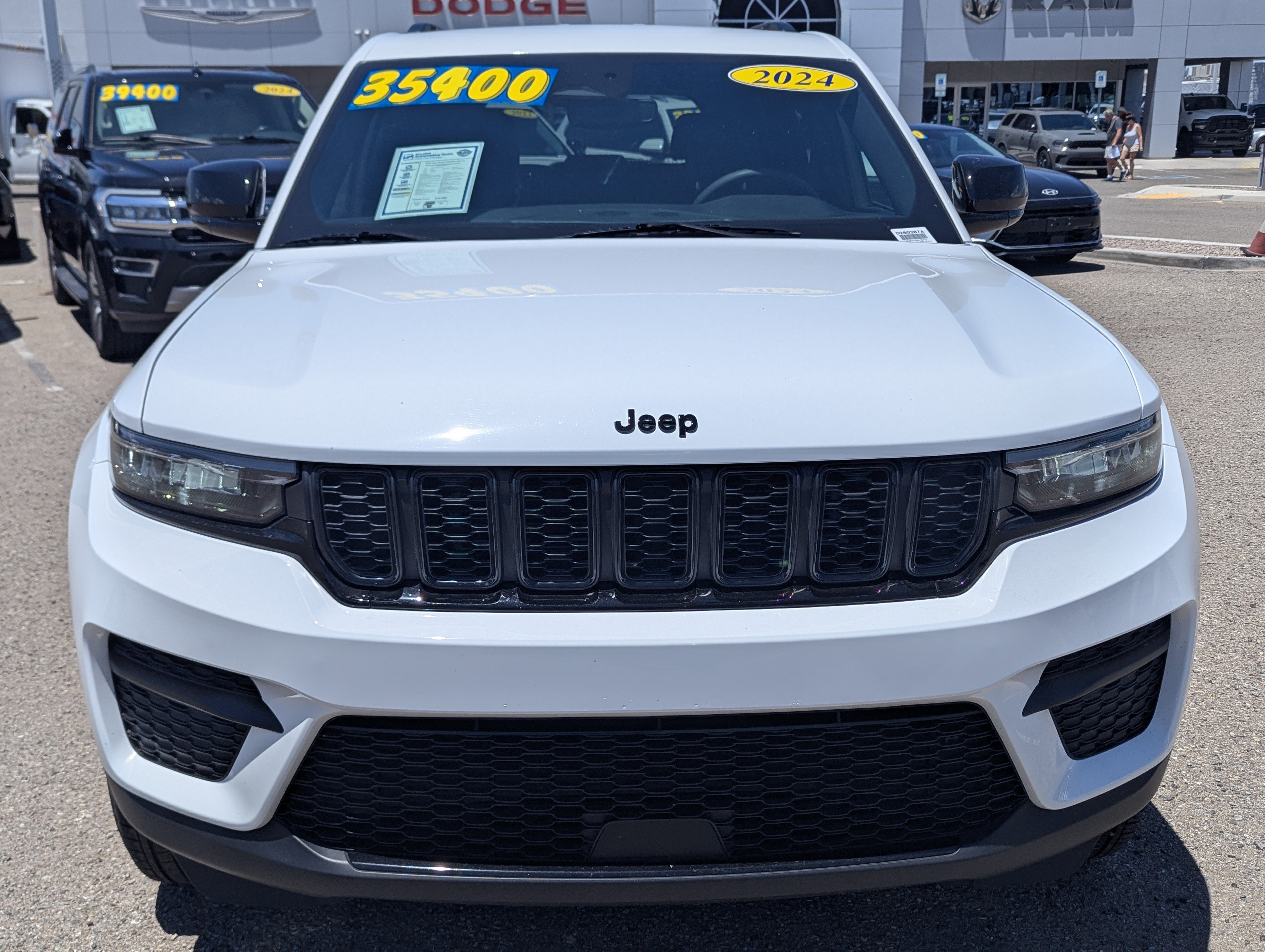 2024 Jeep Grand Cherokee Altitude