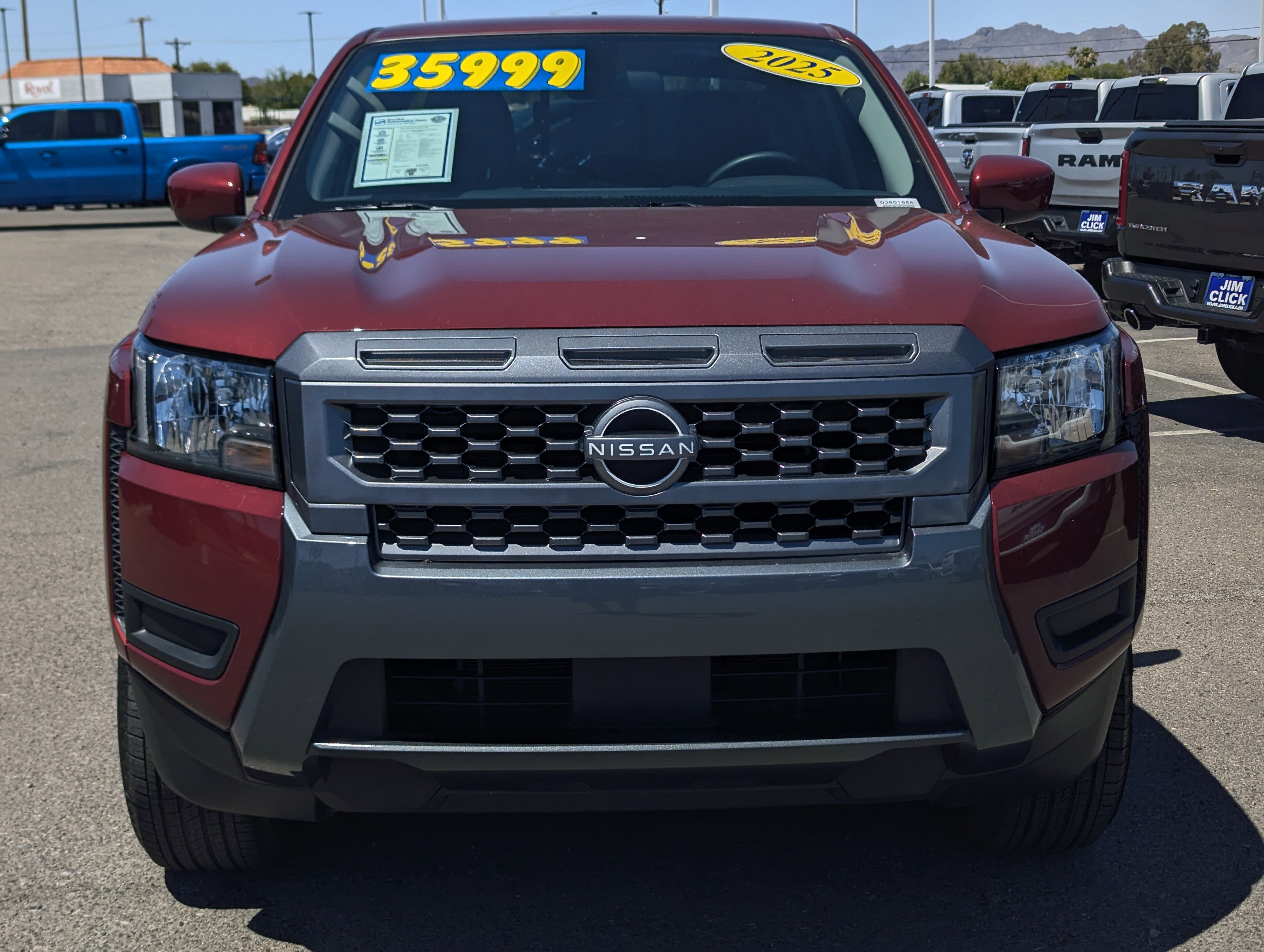 2025 Nissan Frontier SV