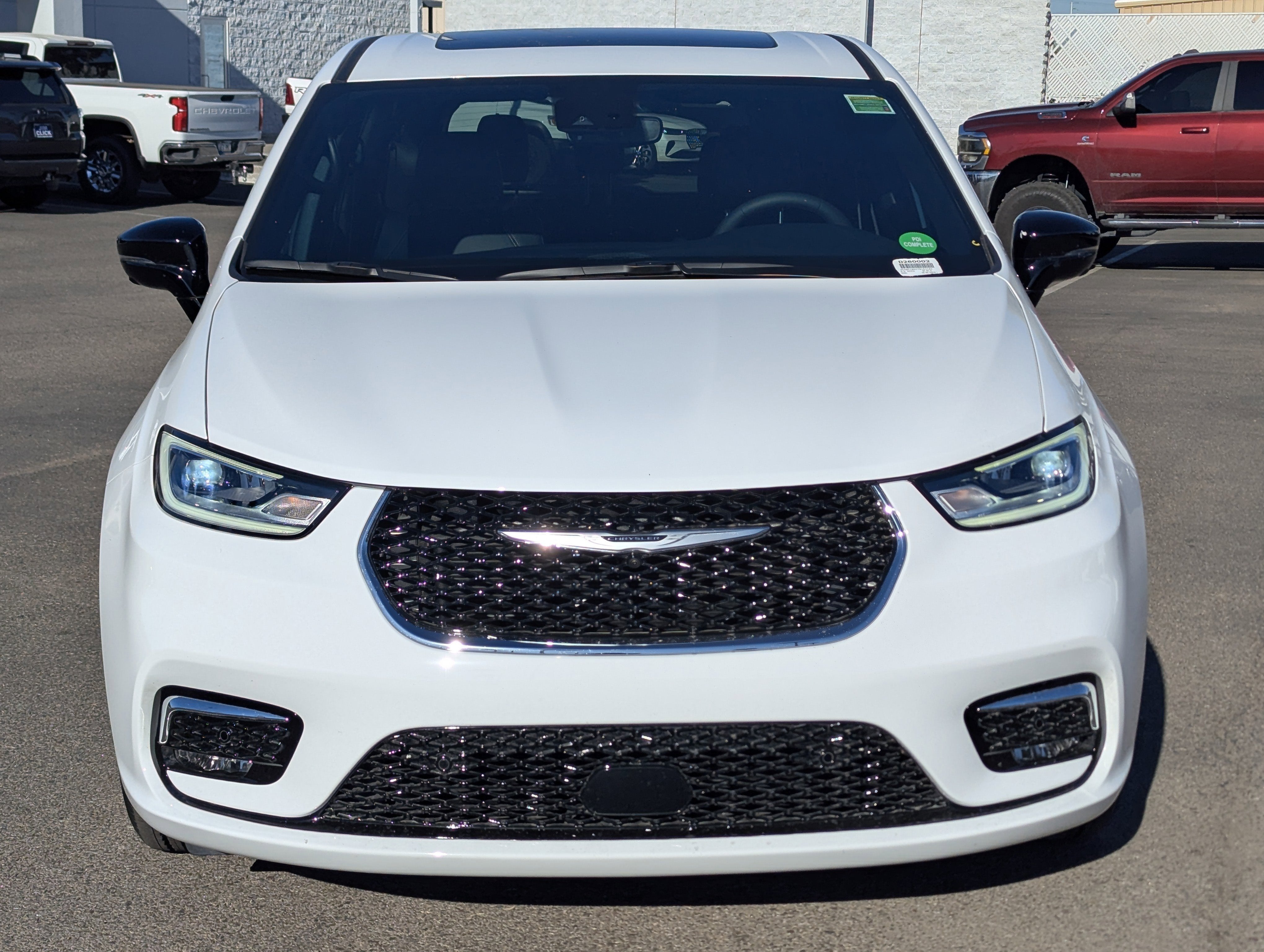 2026 Chrysler Pacifica Select