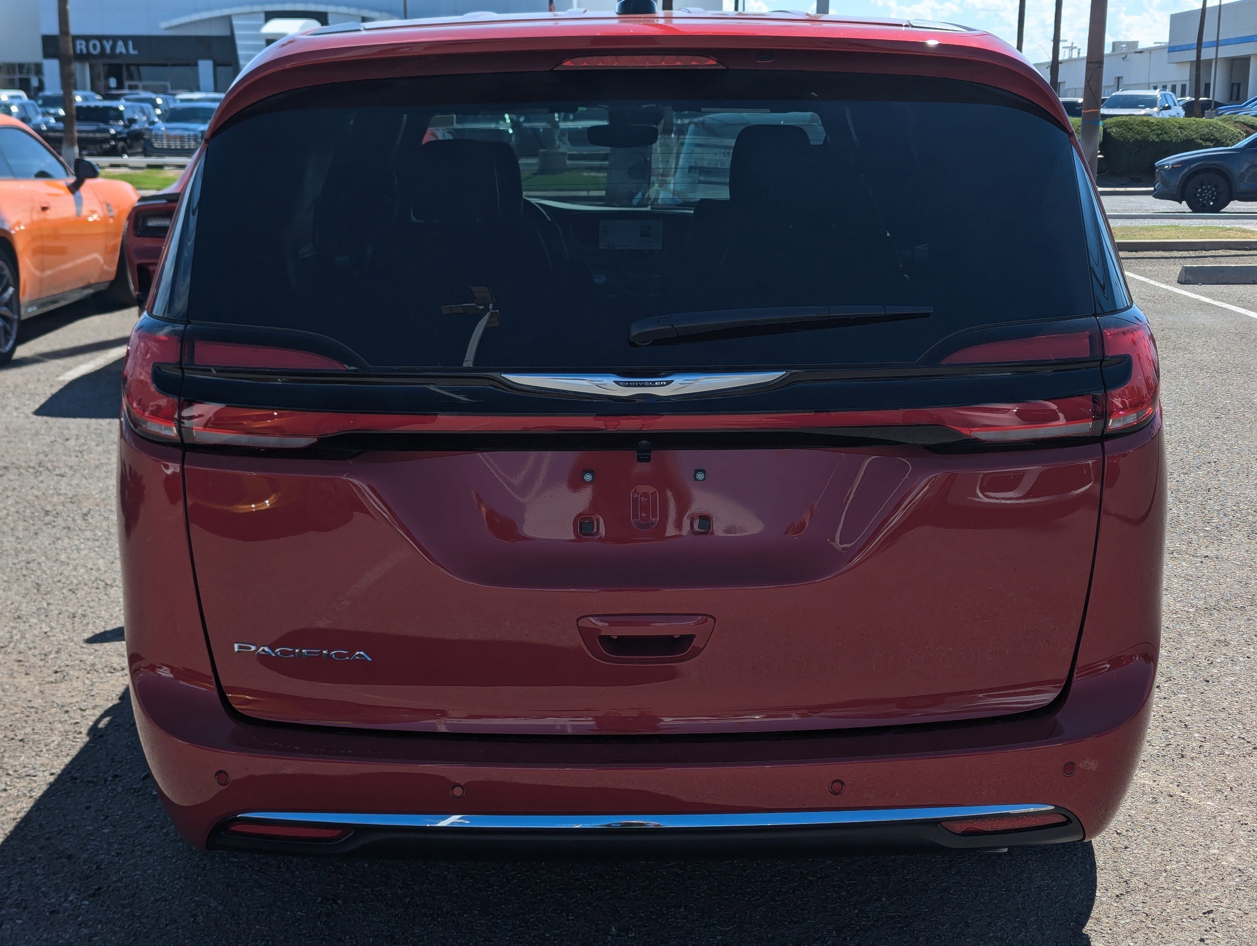 2026 Chrysler Pacifica Select