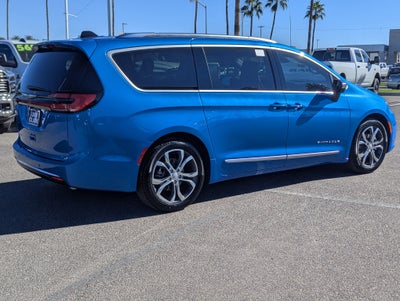 2026 Chrysler Pacifica Pinnacle