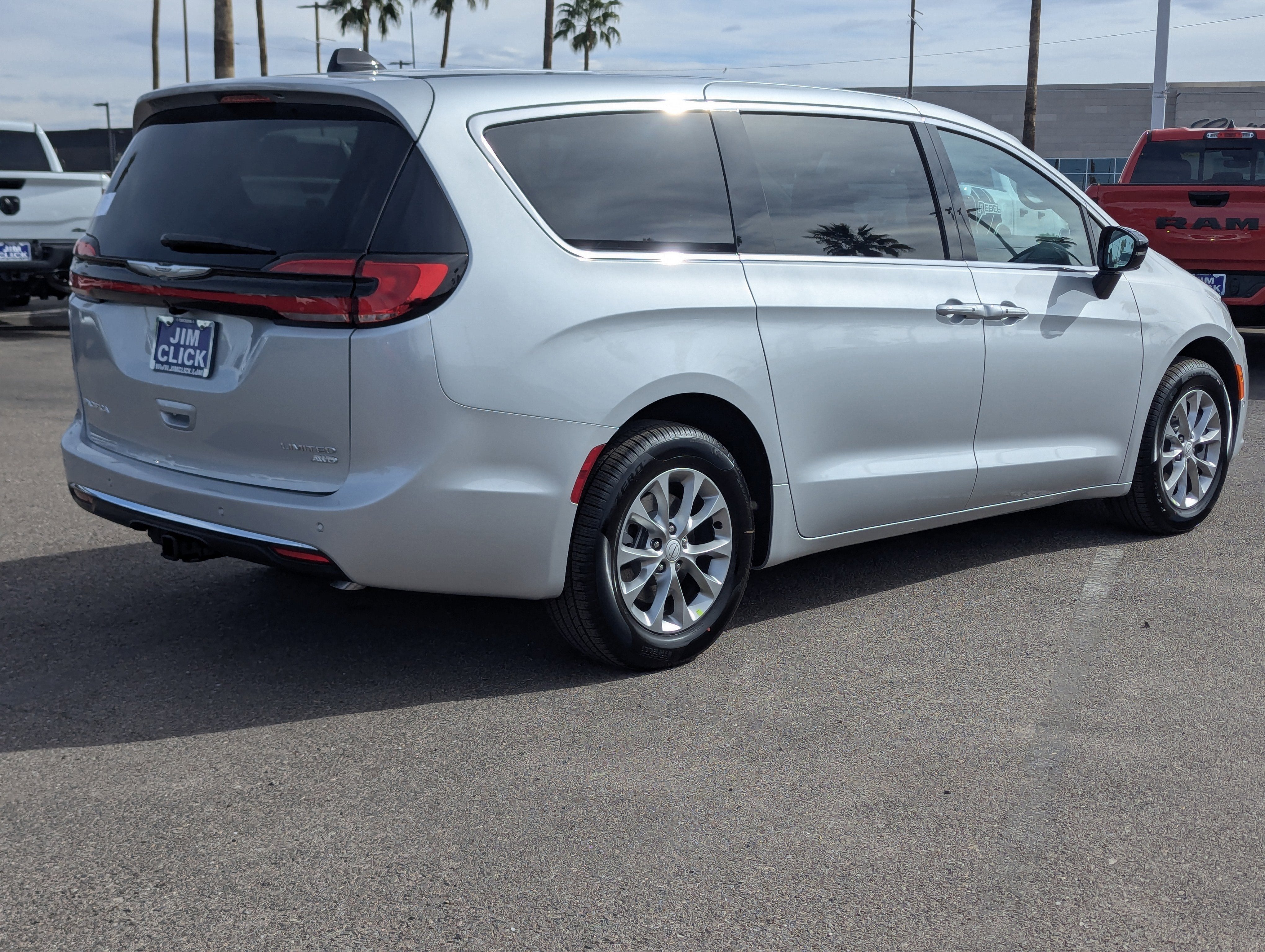 2026 Chrysler Pacifica Limited