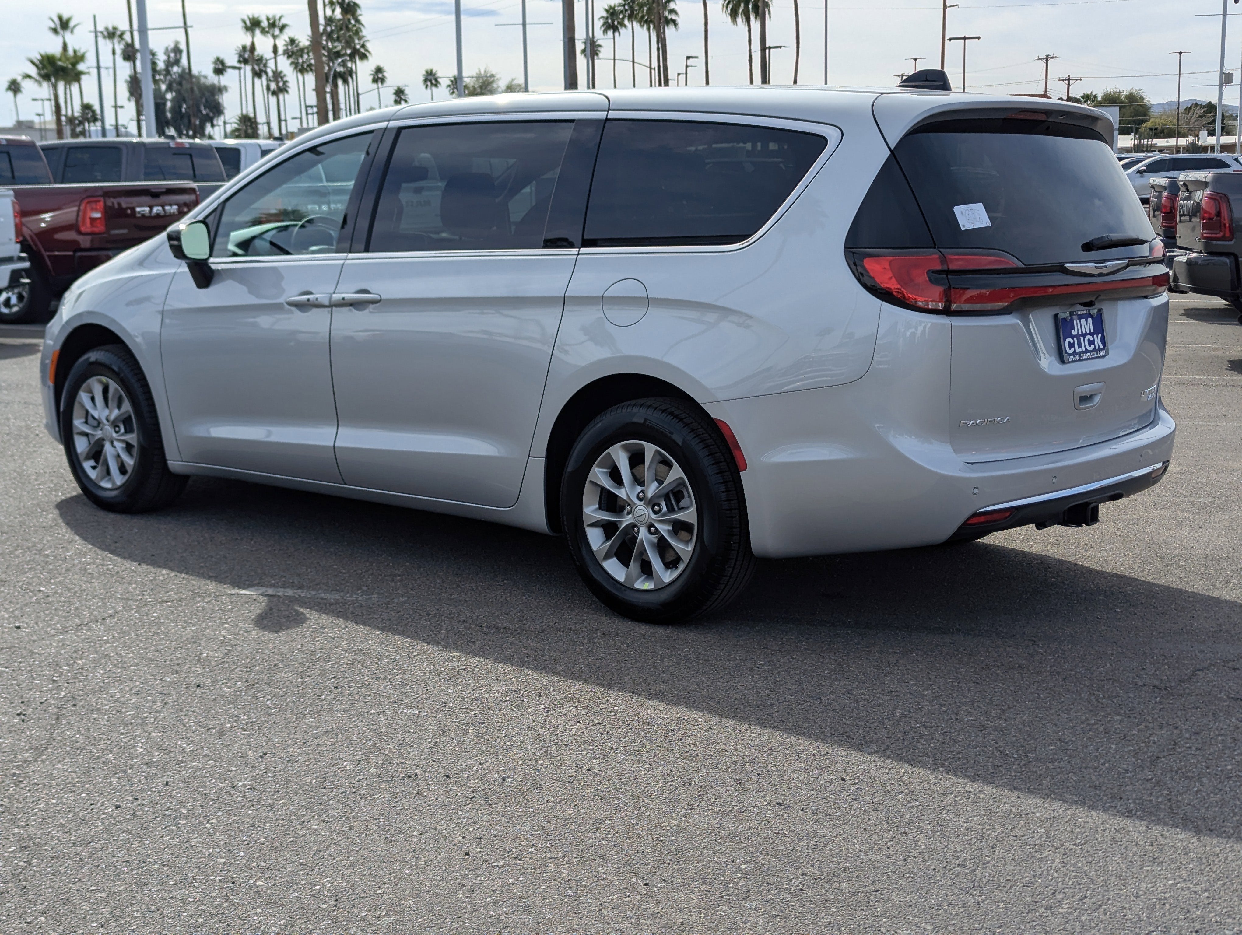 2026 Chrysler Pacifica Limited