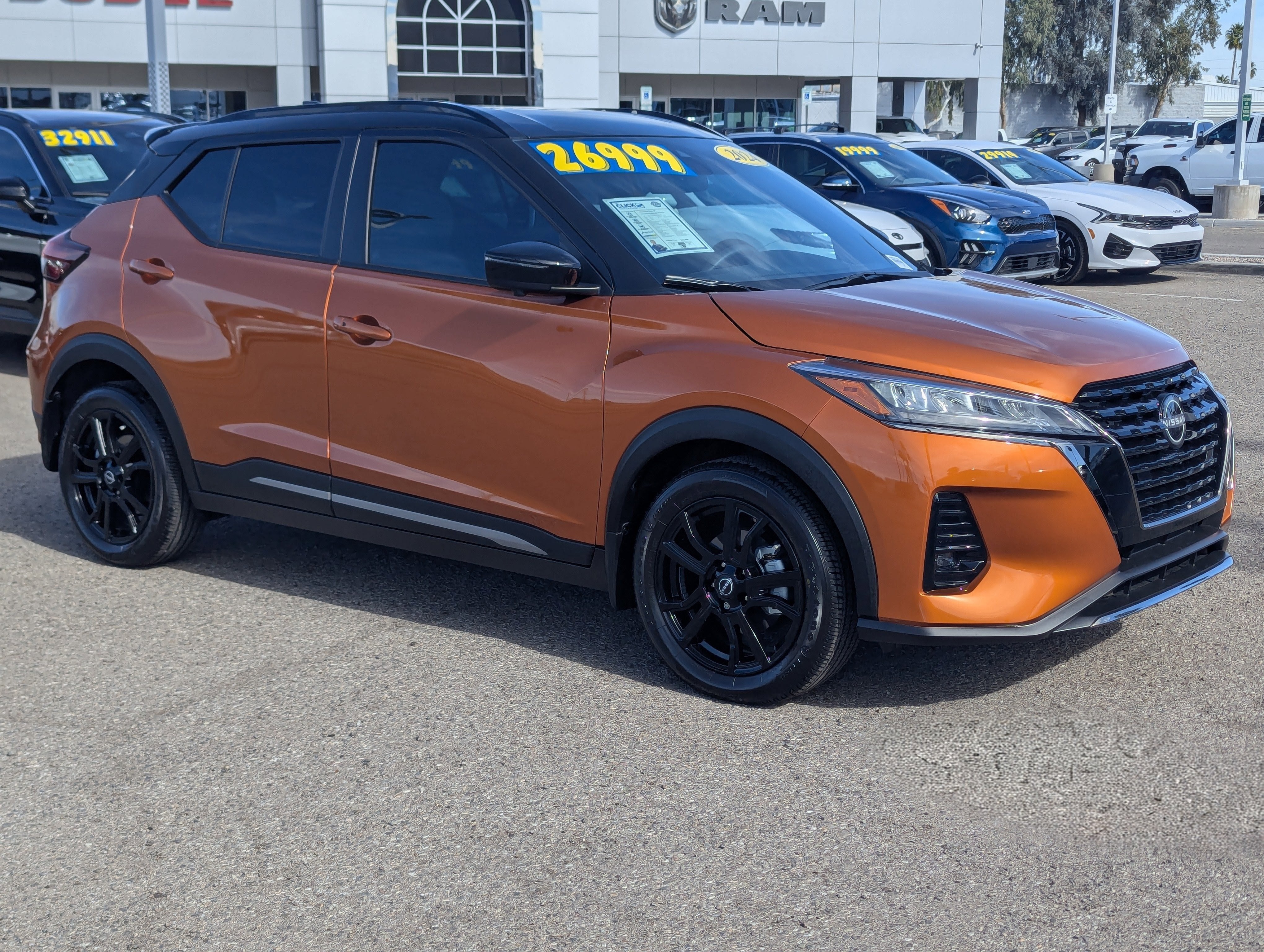 2024 Nissan Kicks SR