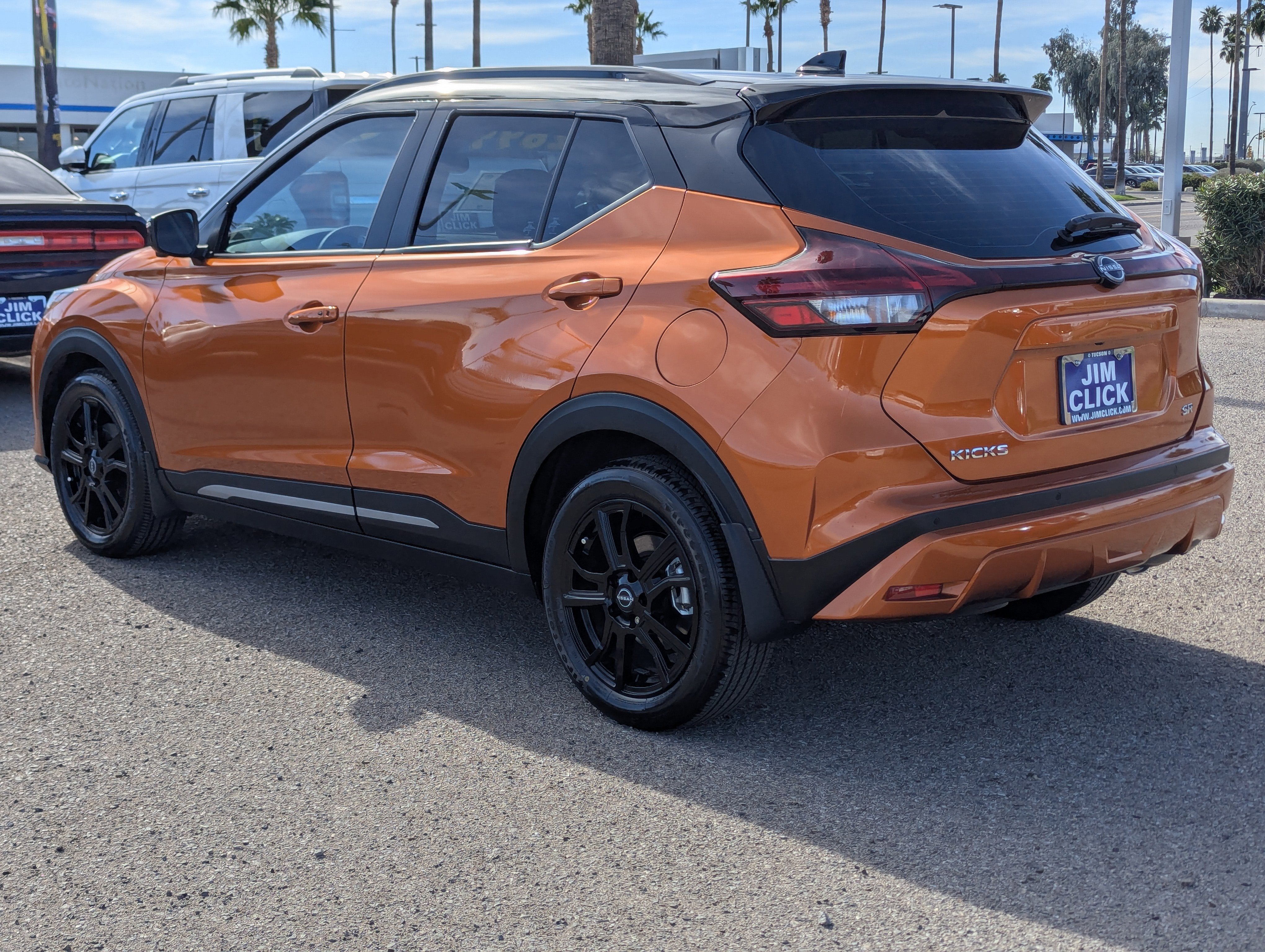 2024 Nissan Kicks SR
